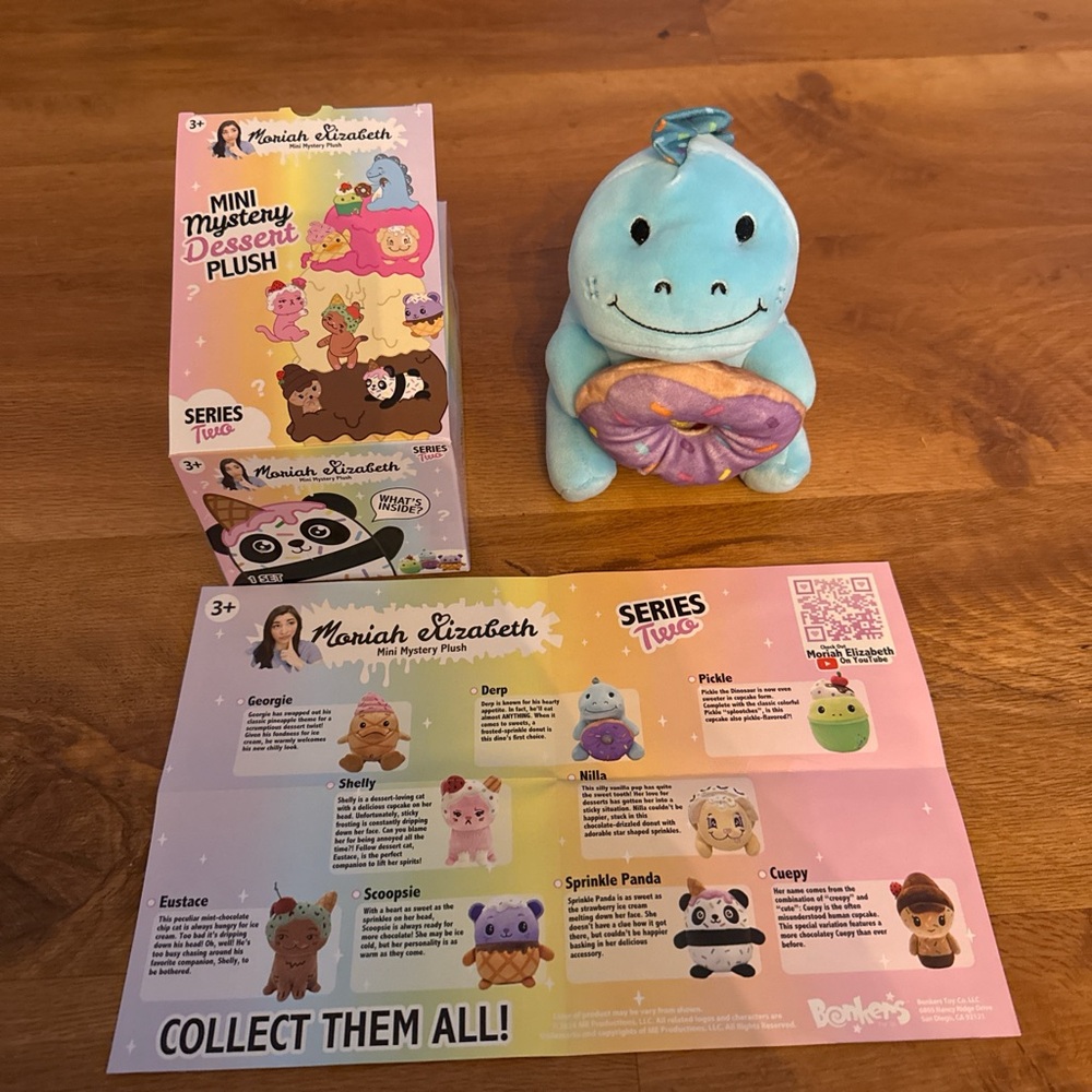 Moriah Elizabeth Series 2 Mini Mystery Dessert Plush Derp Dinosaur New Open Box